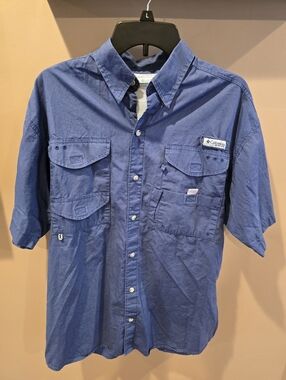 Columbia PFG Men’s Short-Sleeve Button-Down Fishing Shirt - BLUE. Medium